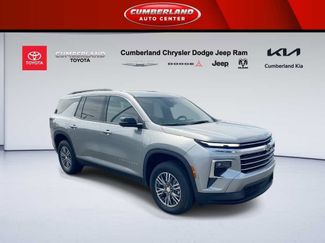 Used 2024 Chevrolet Traverse LT w/ Trailering Package video 1