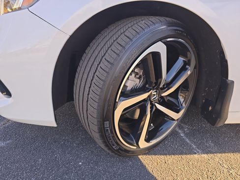 Used 2022 Honda Accord Sport image 29