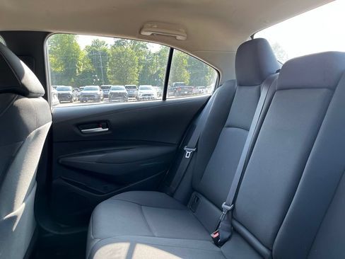 Used 2021 Toyota Corolla LE w/ Carpet Mat Package (TMS) FWD image 19