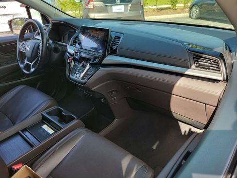 Used 2019 Honda Odyssey Elite image 13