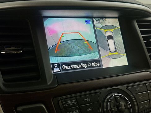 Used 2020 Nissan Pathfinder Platinum w/ Cargo Package image 23