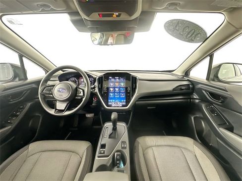 Used 2024 Subaru Crosstrek 2.0i Premium image 3