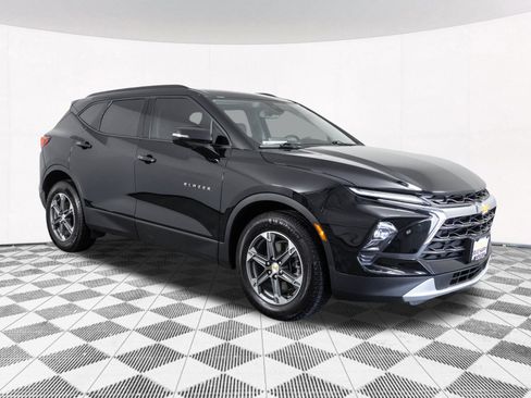 Used 2023 Chevrolet Blazer LT AWD/4WD image 22
