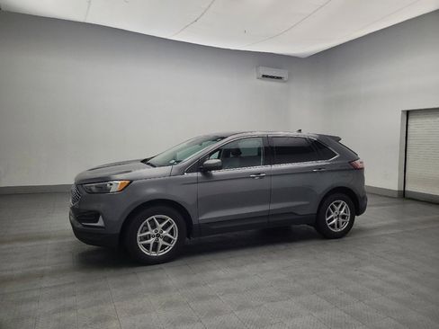 Used 2023 Ford Edge SEL image 2