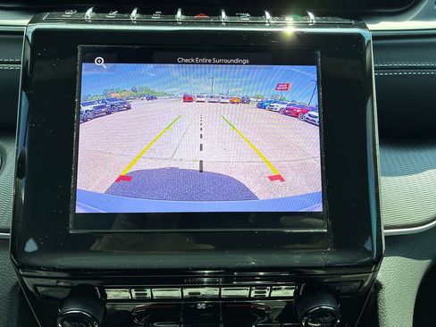 Used 2025 Jeep Grand Cherokee L Laredo w/ Luxury Tech Group I AWD/4WD image 20