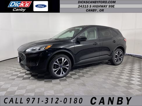 Certified 2022 Ford Escape SE w/ SE Sport Appearance Package AWD/4WD image 1