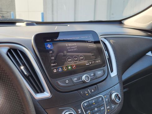 Used 2023 Chevrolet Malibu LT image 26