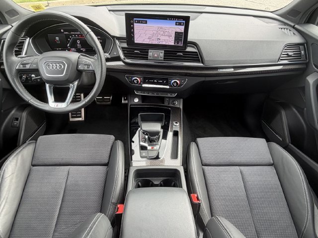 Used 2023 Audi SQ5 Prestige AWD/4WD image 13