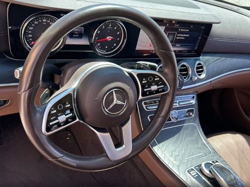Used 2019 Mercedes-Benz E 300 image 14
