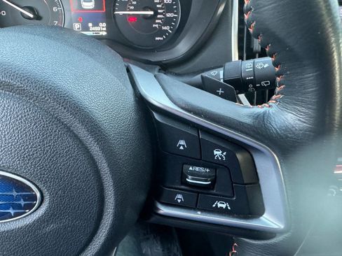 Used 2019 Subaru Crosstrek 2.0i Premium image 12