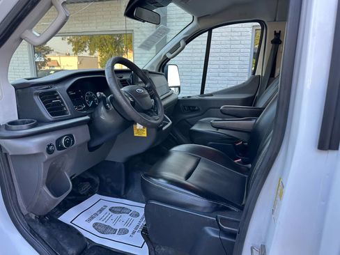 Used 2020 Ford Transit 150 XL image 13