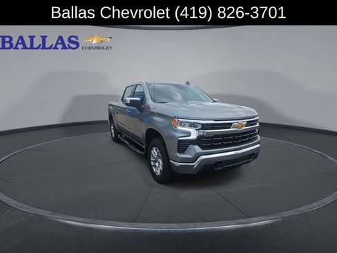 Certified 2025 Chevrolet Silverado 1500 LT AWD/4WD image 2