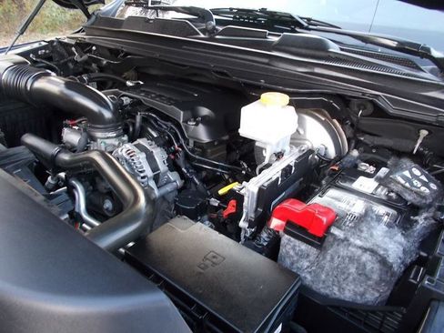 Used 2019 RAM 1500 Limited AWD/4WD image 21