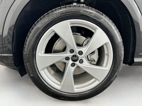 Used 2025 Audi Q5 Premium Plus image 30