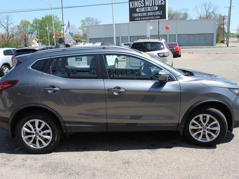 Used 2020 Nissan Rogue Sport SV w/ Technology Package AWD/4WD image 6