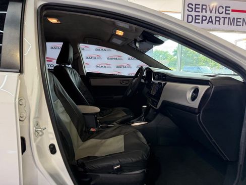 Used 2017 Toyota Corolla LE w/ LE Premium Package FWD image 45