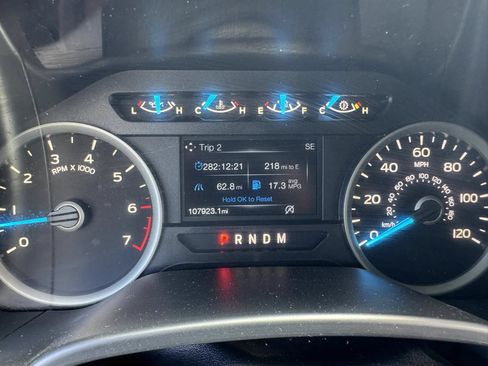 Used 2017 Ford F150 XLT w/ Equipment Group 302A Luxury AWD/4WD image 25