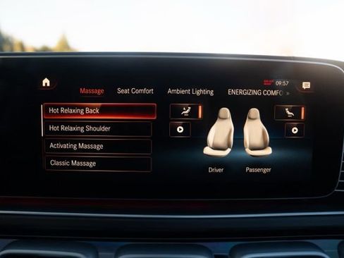 Used 2021 Mercedes-Benz Maybach GLS 600 4MATIC image 30