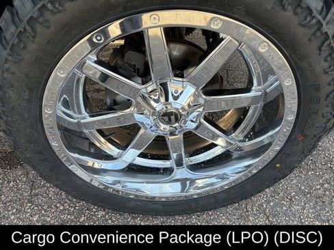 Used 2014 Chevrolet Silverado 1500 High Country w/ High Country Premium Package AWD/4WD image 5