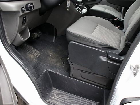 Used 2024 Ford Transit 350 XLT image 21