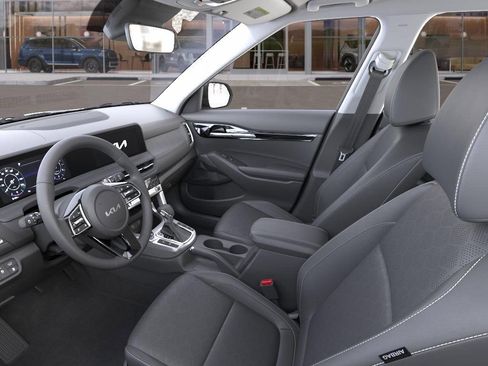 New 2026 Kia Seltos EX FWD image 17