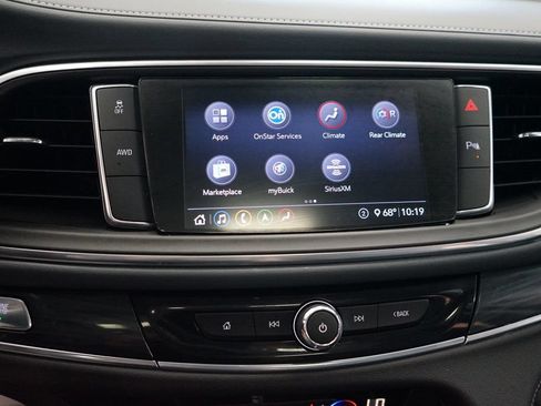 Used 2020 Buick Enclave Essence w/ Sound and Sites Package AWD/4WD image 37