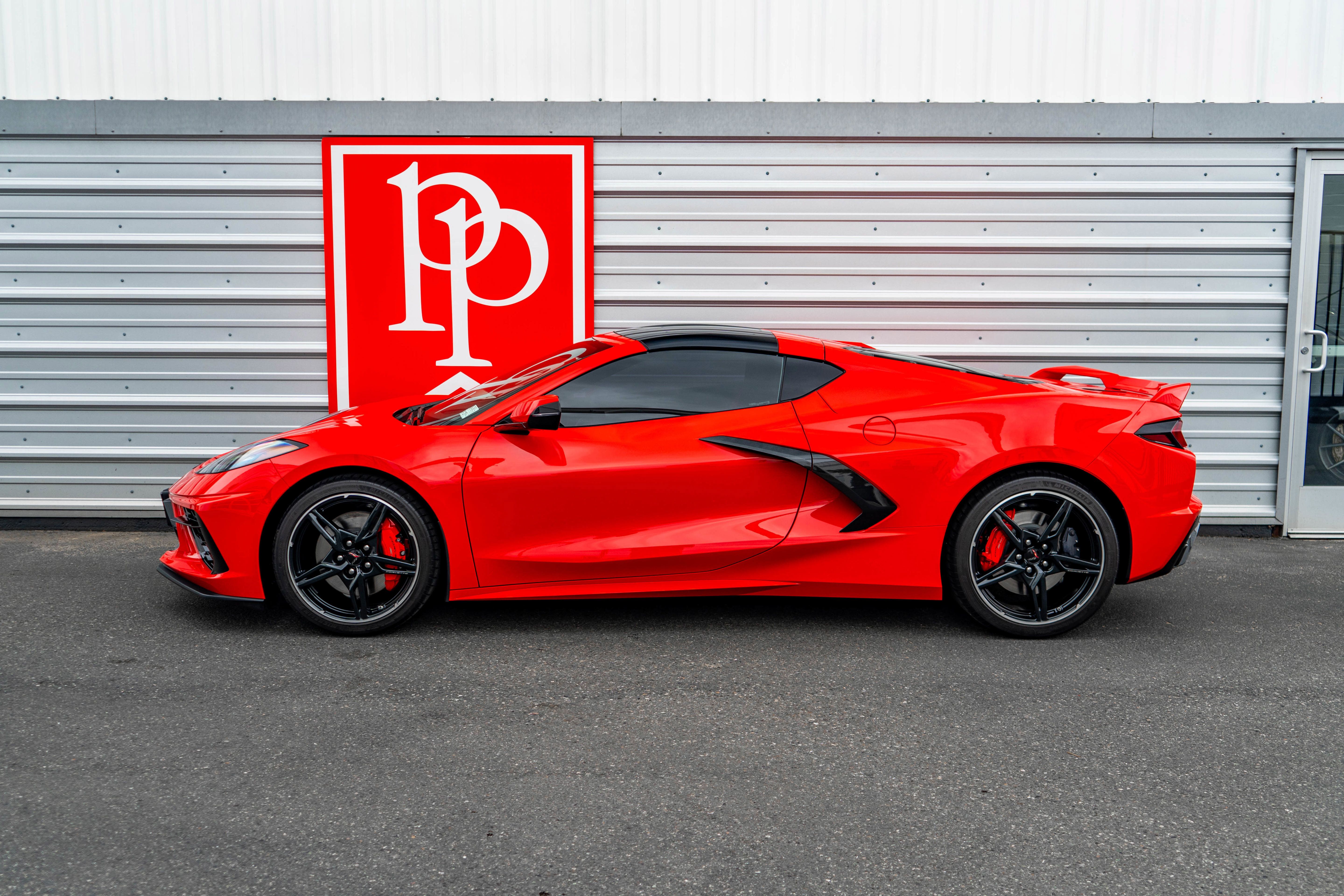 Used 2024 Chevrolet Corvette Stingray Premium Cpe w/ Z51 Performance Package RWD image 37