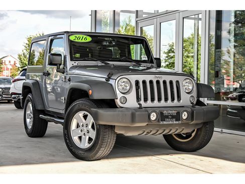 Used 2016 Jeep Wrangler Sport w/ Quick Order Package 24S AWD/4WD image 1