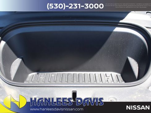 Used 2021 Tesla Model Y Long Range AWD/4WD image 12