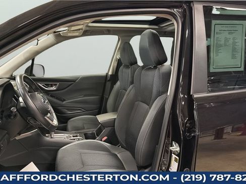 Used 2023 Subaru Forester Premium AWD/4WD image 23