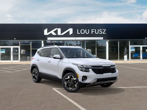 New 2026 Kia Seltos S image 8