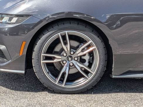 Used 2024 Ford Mustang Coupe RWD image 12