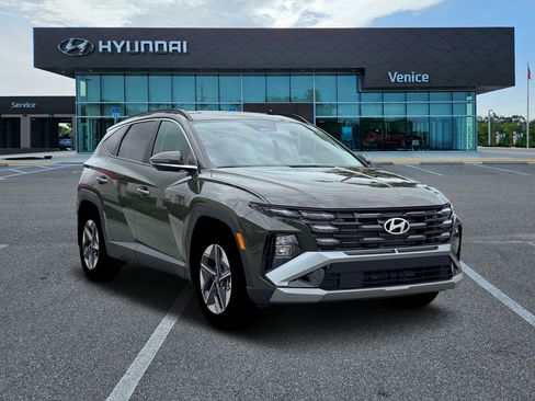 New 2026 Hyundai Tucson SEL FWD image 11