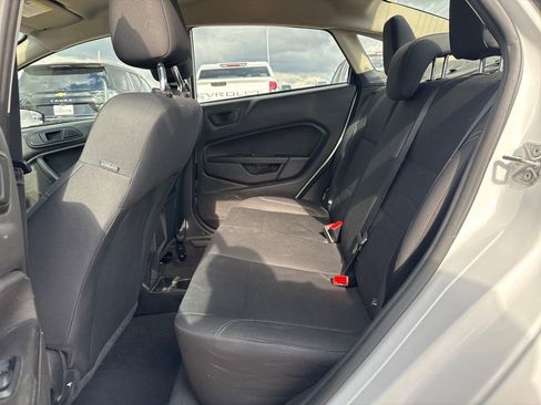 Used 2019 Ford Fiesta SE image 28
