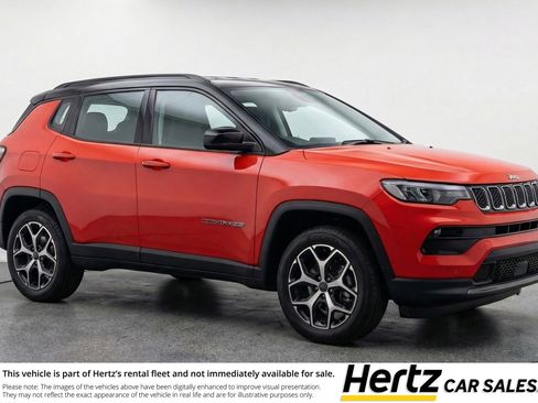 Used 2025 Jeep Compass Limited AWD/4WD image 1
