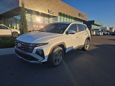 New 2026 Hyundai Tucson Blue SE w/ Tow & Go Package AWD/4WD image 1