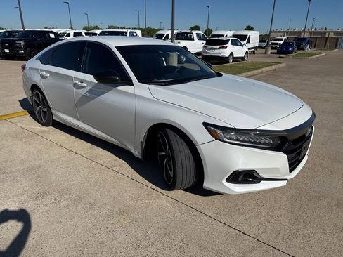 Used 2022 Honda Accord Sport Special Edition image 18