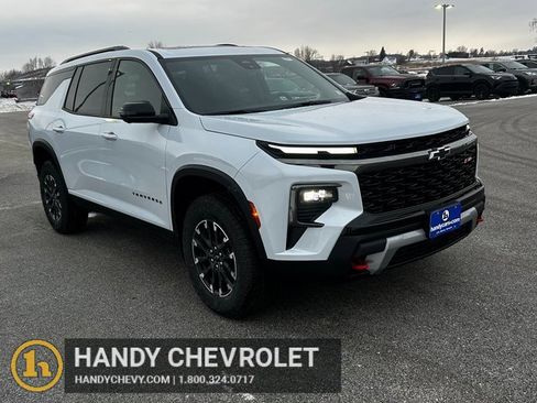 New 2026 Chevrolet Traverse Z71 w/ Driver Confidence Package image 1