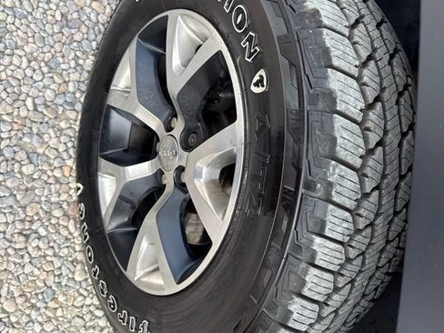 Used 2015 Jeep Cherokee Trailhawk w/ Trailer Tow Group AWD/4WD image 33