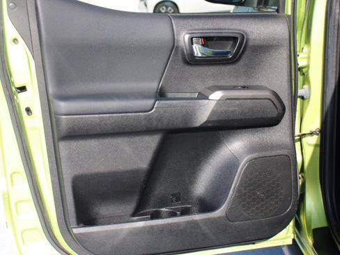 Certified 2023 Toyota Tacoma TRD Sport image 16