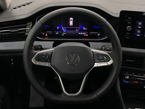 New 2025 Volkswagen Jetta SE image 13