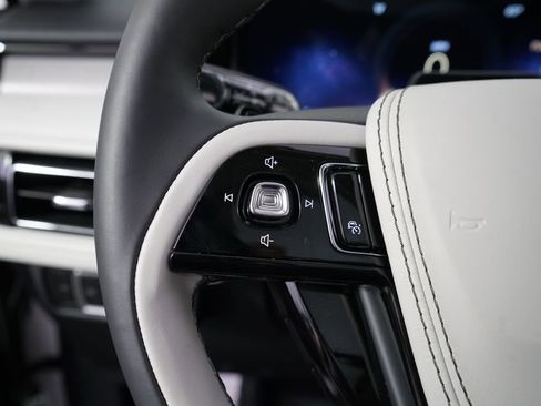New 2026 Lincoln Aviator Reserve AWD/4WD image 32