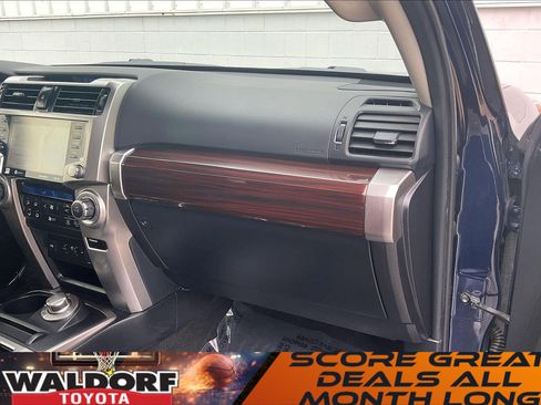 Used 2021 Toyota 4Runner Limited image 21