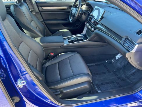 Used 2022 Honda Accord Sport image 13