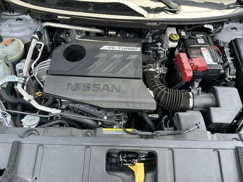 Used 2023 Nissan Rogue SV image 19