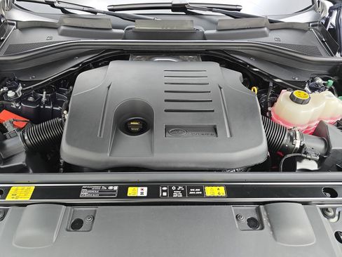 New 2026 Land Rover Range Rover Sport Dynamic SE AWD/4WD image 31