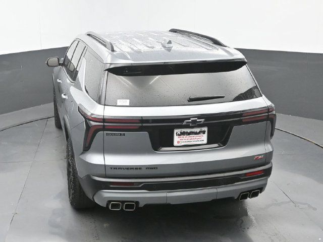 Used 2024 Chevrolet Traverse Z71 w/ Enhanced Driving Package AWD/4WD image 31