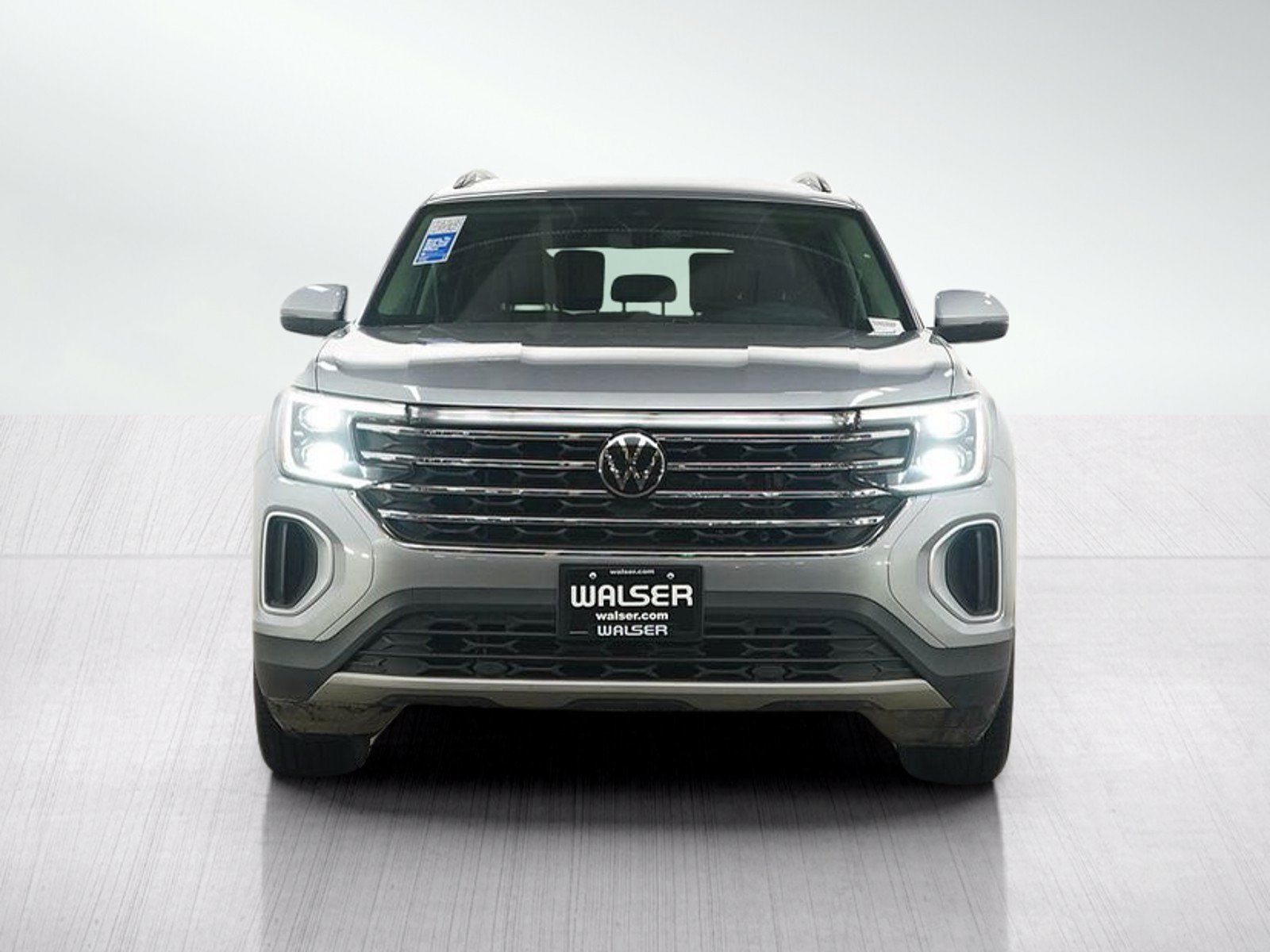 Used 2026 Volkswagen Atlas SE AWD/4WD image 8