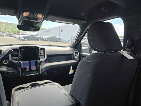 New 2026 RAM 2500 Tradesman AWD/4WD image 14