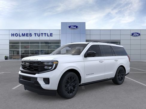 New 2026 Ford Expedition Platinum w/ Stealth Appearance Package AWD/4WD image 1